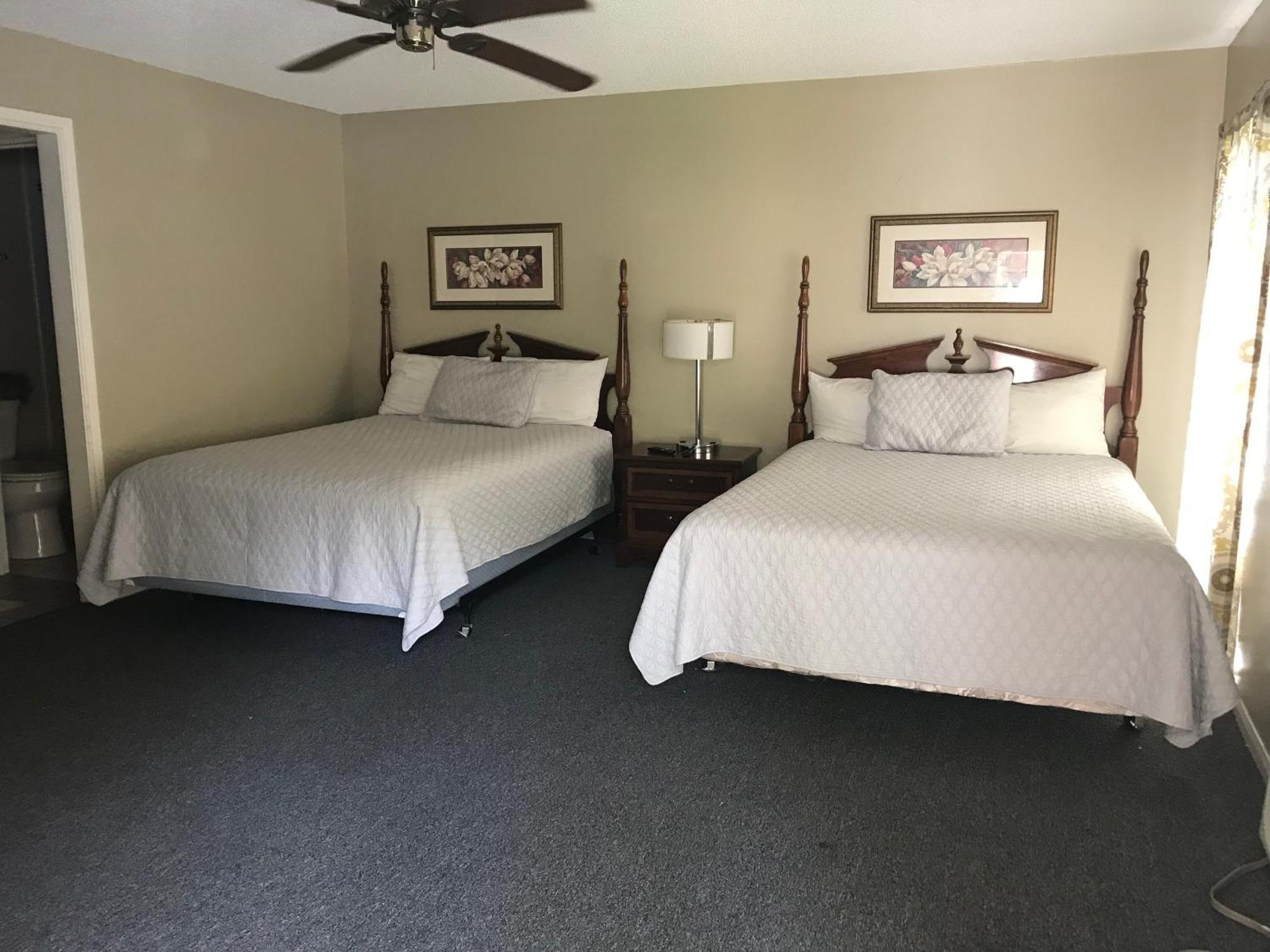 Columbia Lakes Hotel & Conference Center 웨스트컬럼비아 외부 사진