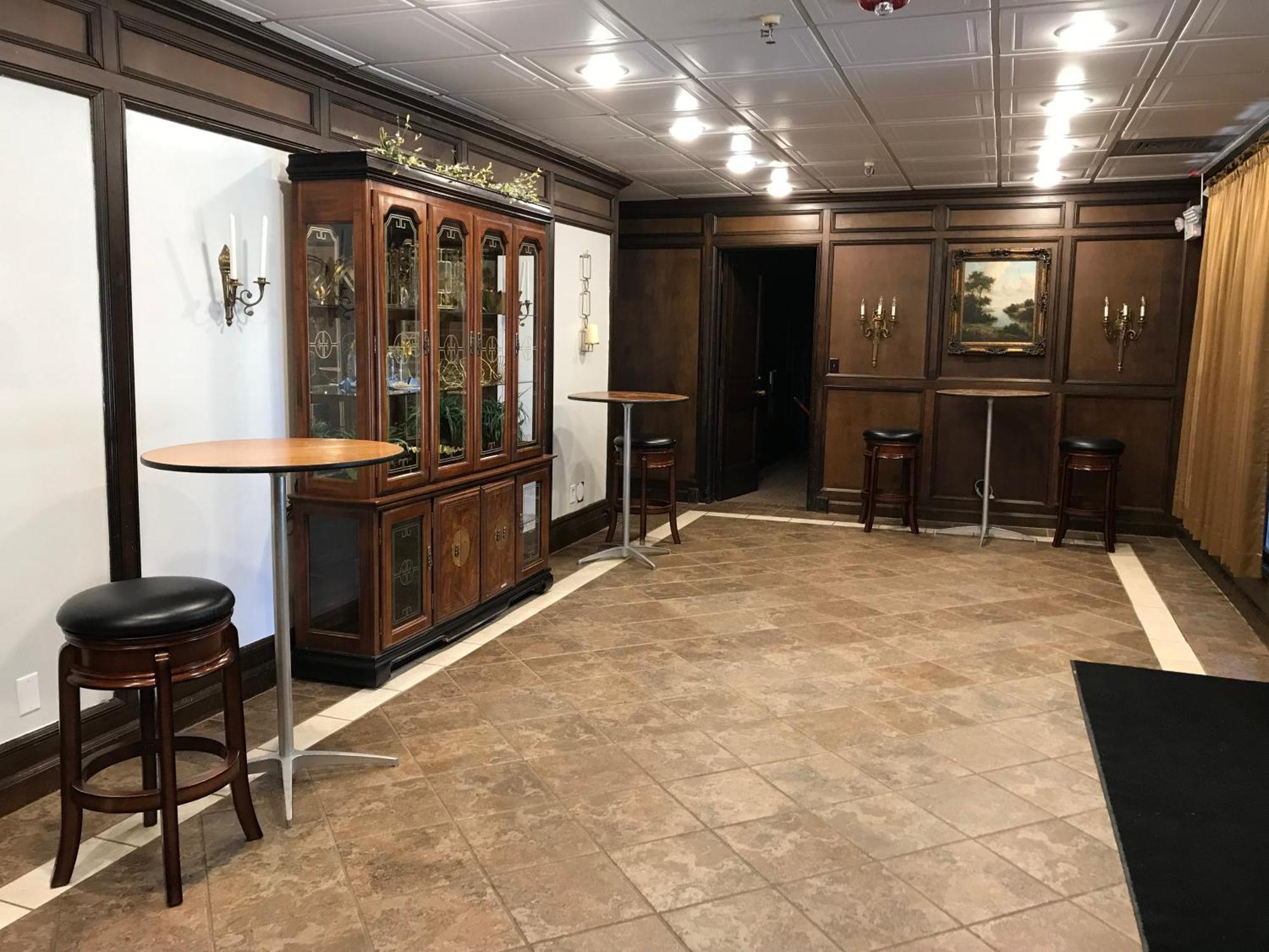 Columbia Lakes Hotel & Conference Center 웨스트컬럼비아 외부 사진
