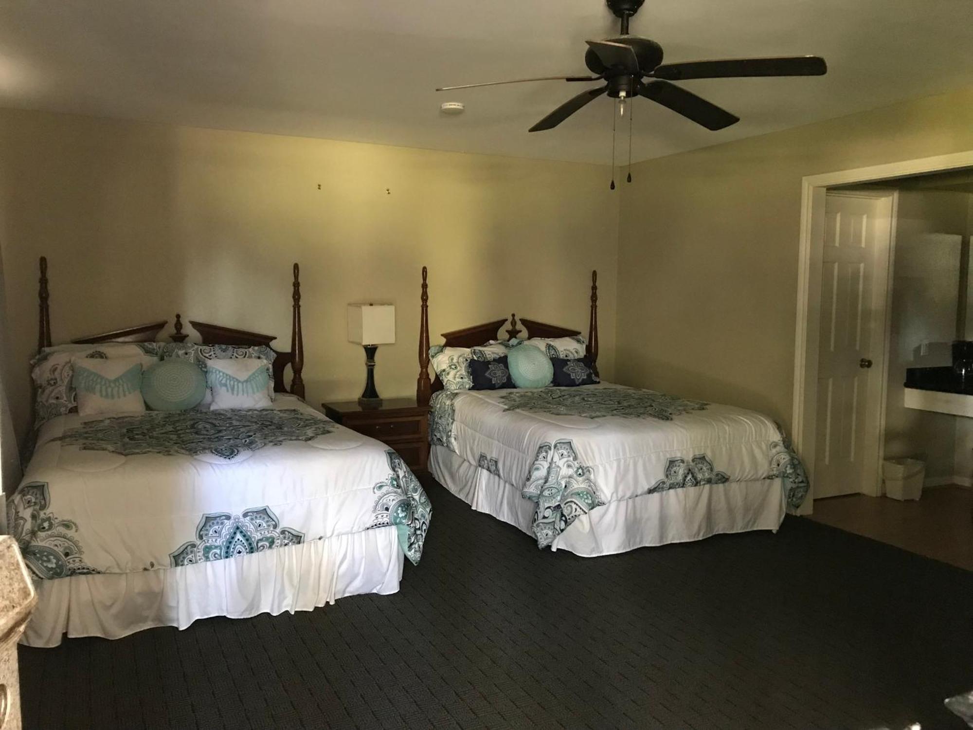 Columbia Lakes Hotel & Conference Center 웨스트컬럼비아 외부 사진