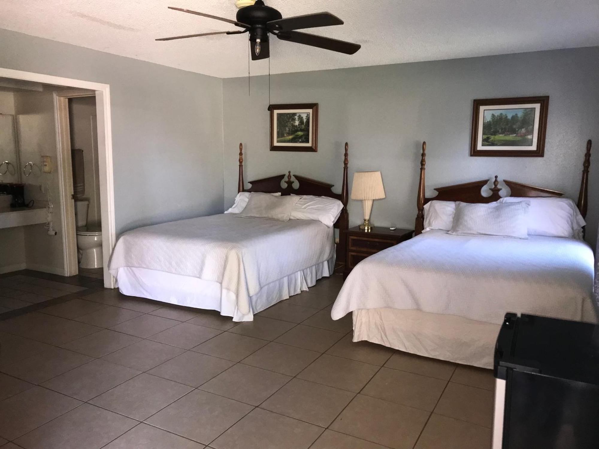 Columbia Lakes Hotel & Conference Center 웨스트컬럼비아 외부 사진